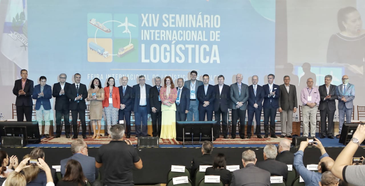 Adece participa de Feira Internacional de Logística