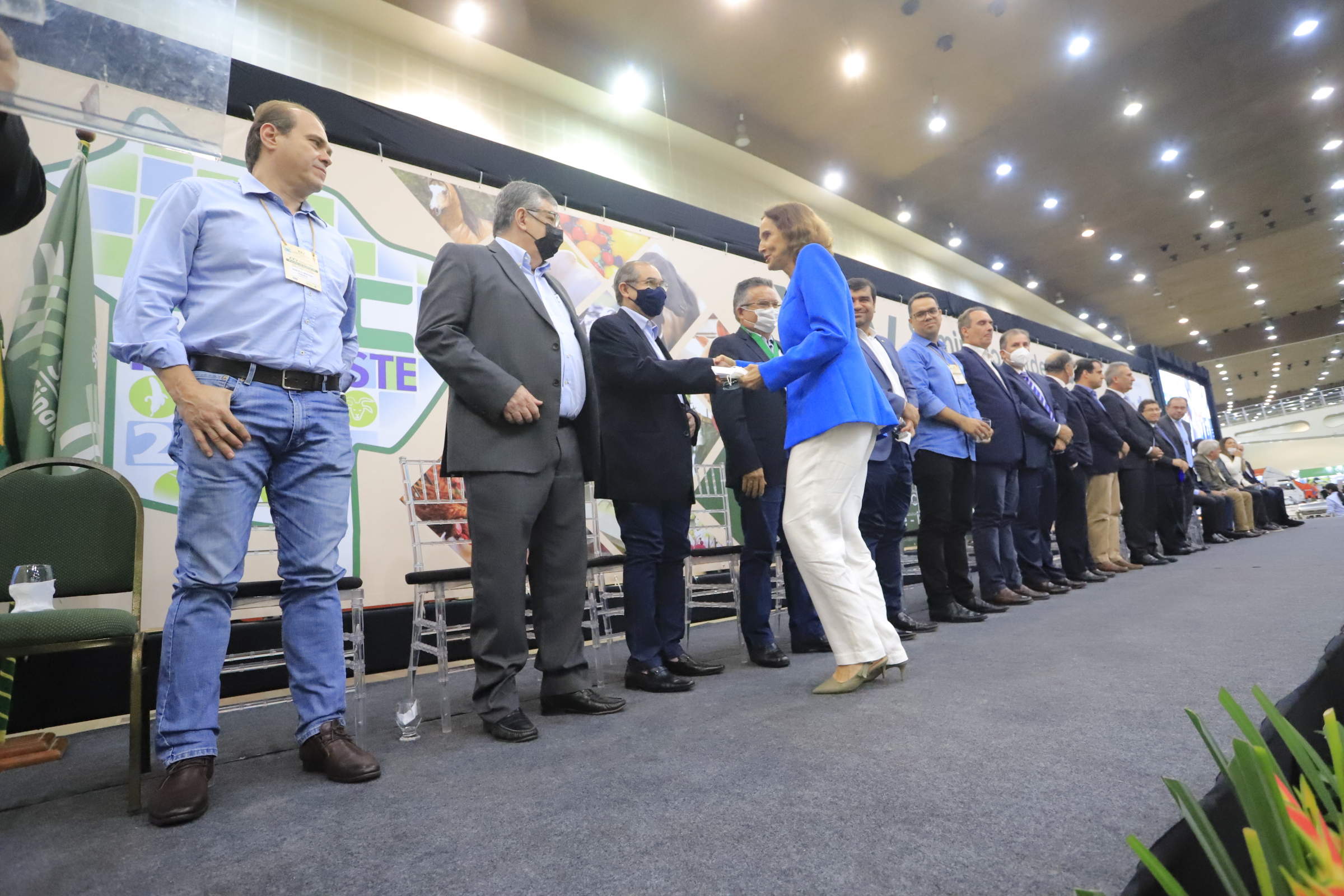 No PecNordeste 2022, governadora Izolda Cela defende parceria para o desenvolvimento agropecuário no Ceará
