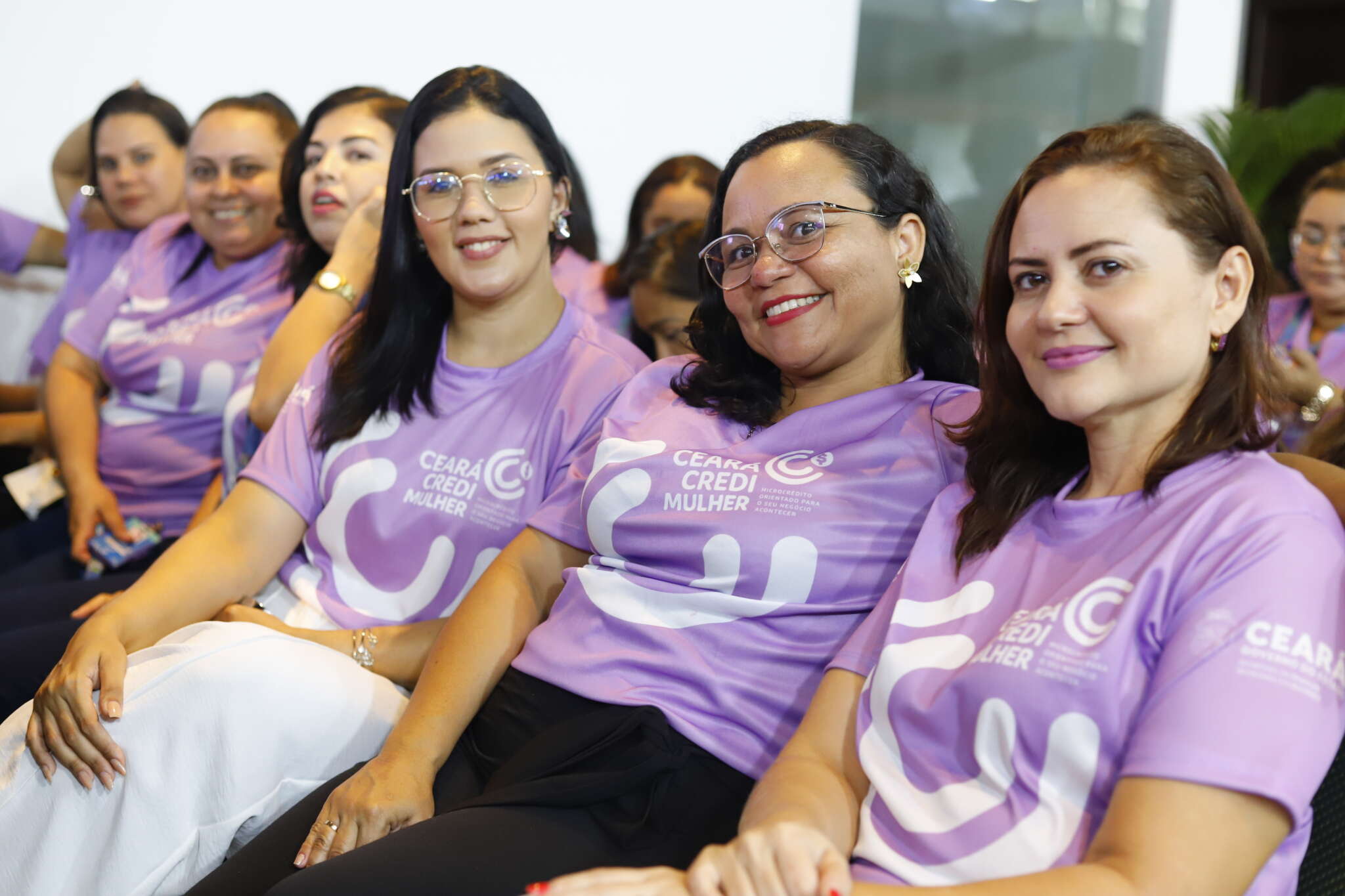 No Dia das Mulheres, Governo do Ceará anuncia R$ 41 milhões para empreendedorismo e 10 mil vagas de capacitação