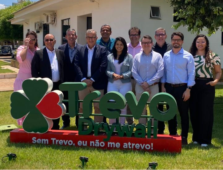 Adece participa de acordo que viabiliza implantação de rede de gás natural no Cariri