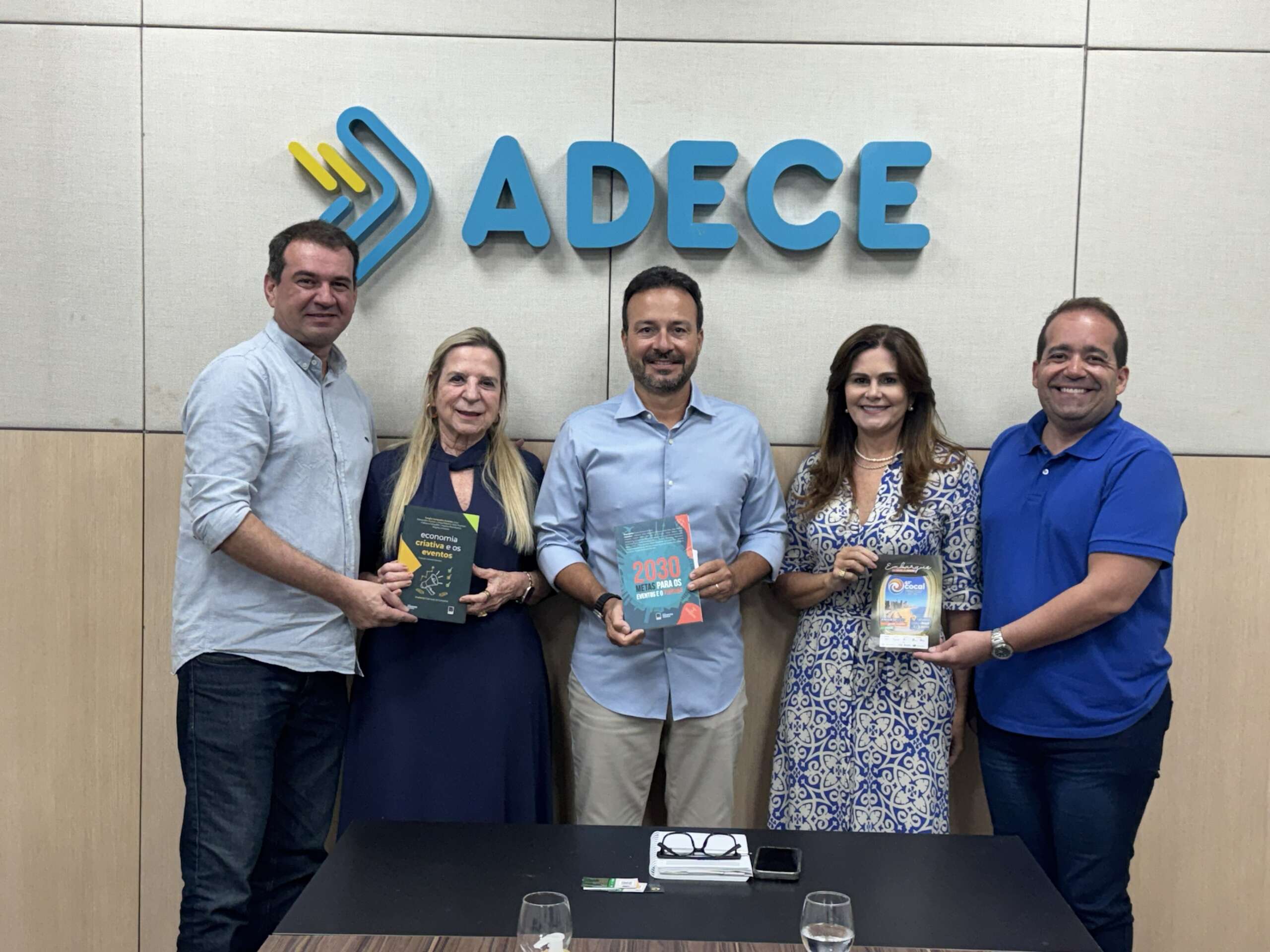 Presidente da Adece e entidades do turismo discutem parcerias para o desenvolvimento do setor no Ceará